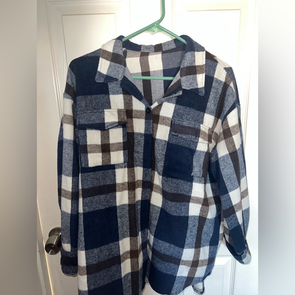 Oversized Sherpa. Worn once. Size M.